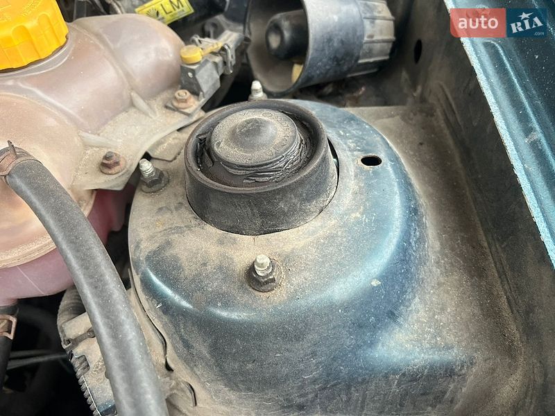 Седан Daewoo Lanos 2003 в Києві