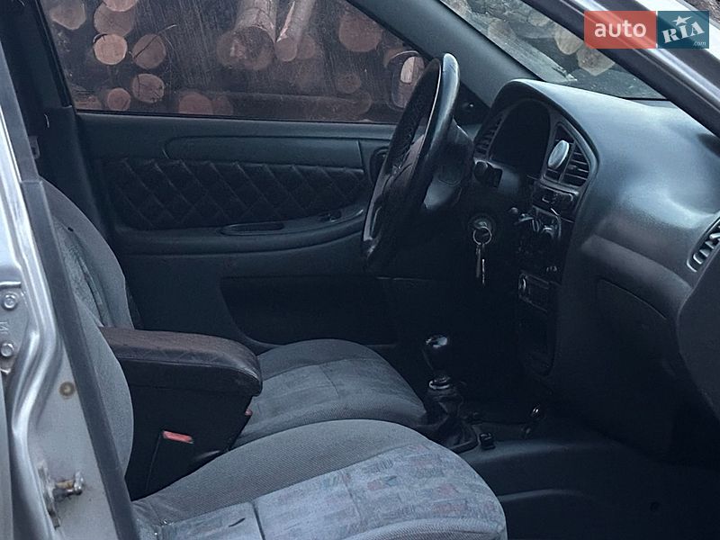 Седан Daewoo Lanos 2005 в Дрогобичі фото 13 Седан Daewoo Lanos 2005 в Дрогобичі