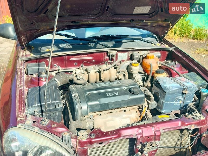 Седан Daewoo Lanos 2010 в Херсоне