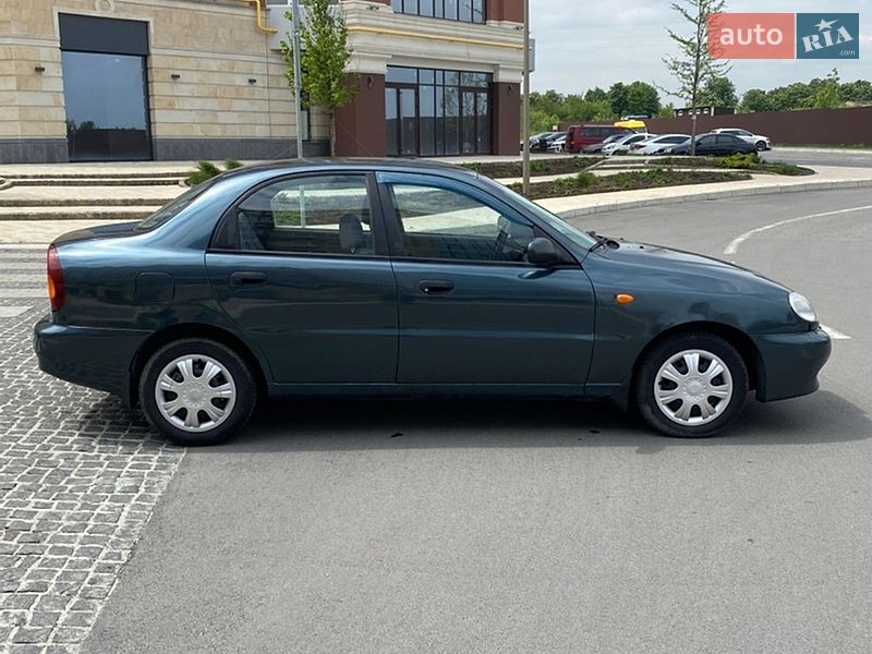 Седан Daewoo Lanos 2005 в Умани
