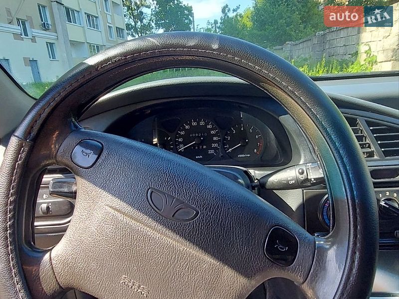 Седан Daewoo Lanos 2003 в Харькове