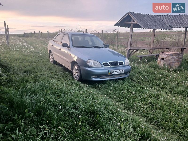 Седан Daewoo Lanos 2008 в Монастириській