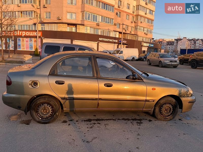 Седан Daewoo Lanos 2005 в Киеве