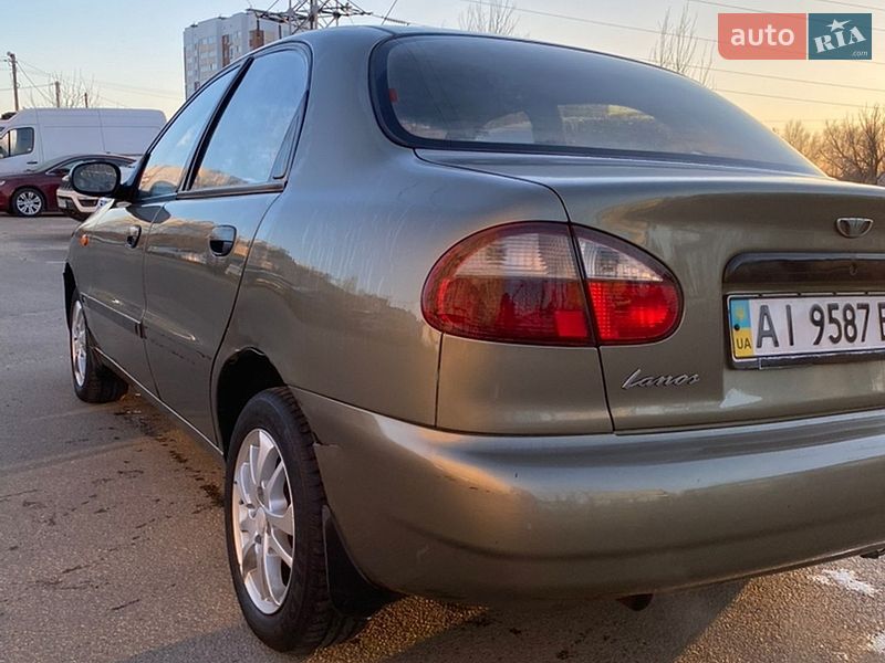 Седан Daewoo Lanos 2005 в Киеве