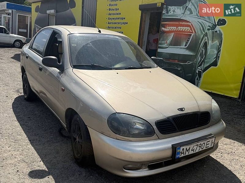 Седан Daewoo Lanos 2008 в Киеве