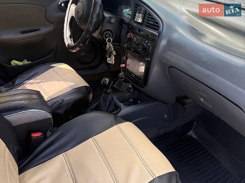 Седан Daewoo Lanos 2008 в Киеве