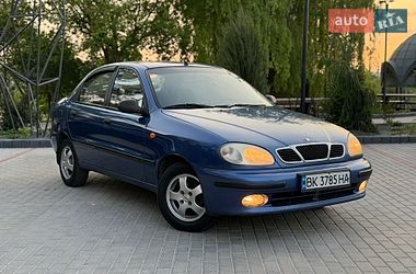 Седан Daewoo Lanos 2008 в Рівному
