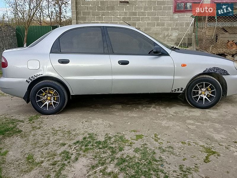 Седан Daewoo Lanos 2008 в Жовкве