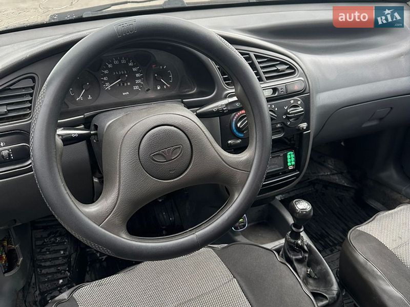 Седан Daewoo Lanos 2007 в Брошневі-Облозі