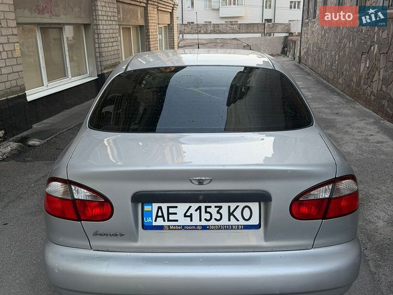 Седан Daewoo Lanos 2004 в Днепре