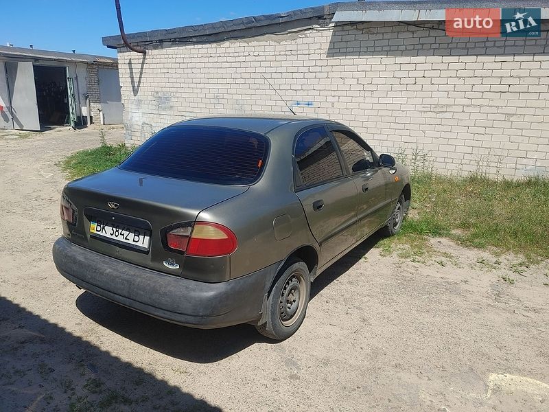 Седан Daewoo Lanos 2007 в Вараші