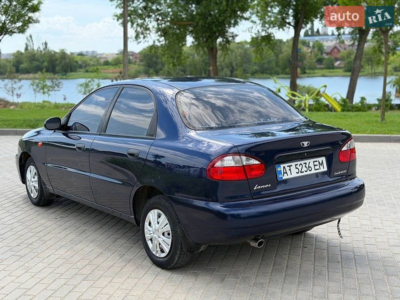 Седан Daewoo Lanos 2003 в Умани