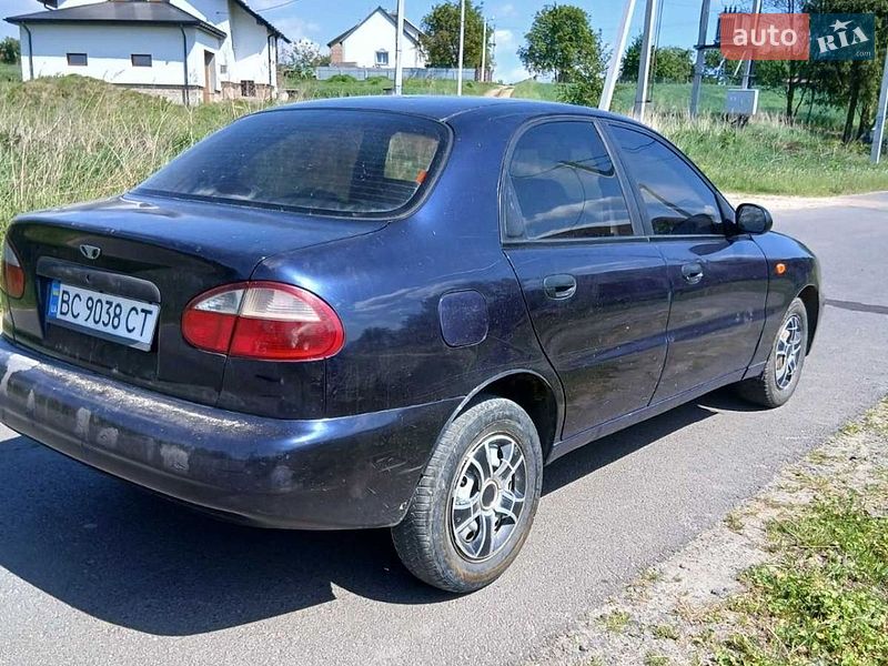 Седан Daewoo Lanos 2006 в Яворові