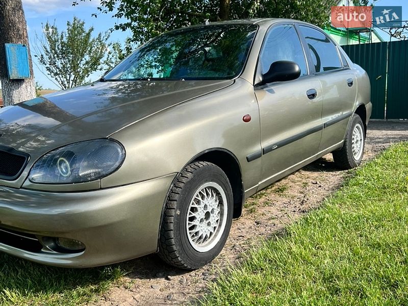 Седан Daewoo Lanos 2003 в Луцьку