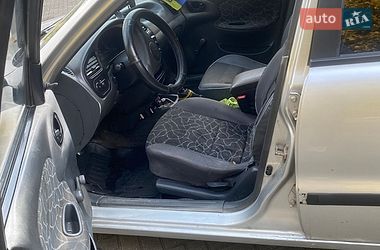 Седан Daewoo Lanos 2005 в Львове