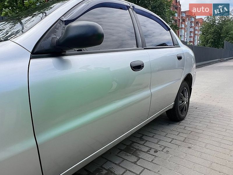 Седан Daewoo Lanos 2003 в Тернополе