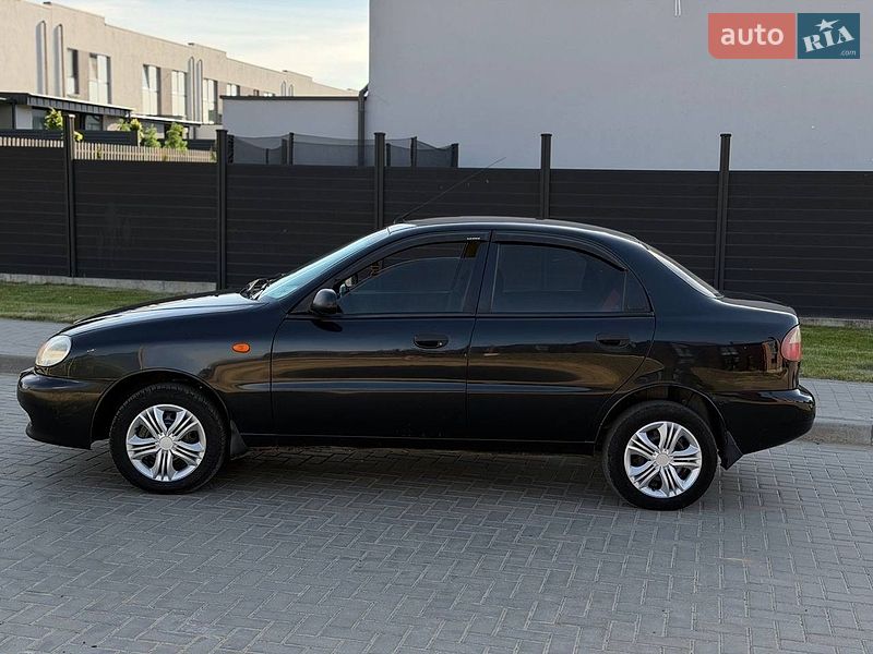 Седан Daewoo Lanos 2008 в Луцьку