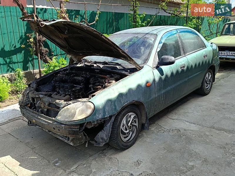 Седан Daewoo Lanos 2006 в Ананьїві