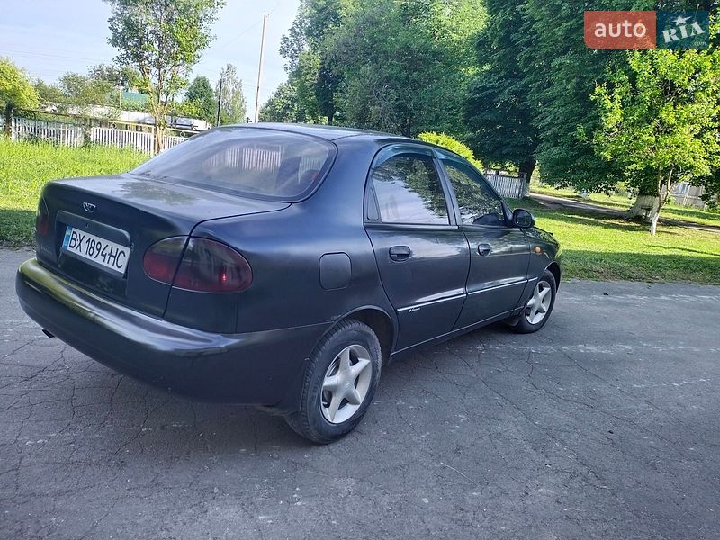Седан Daewoo Lanos 2007 в Острозі