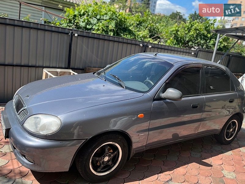 Daewoo Lanos 2010