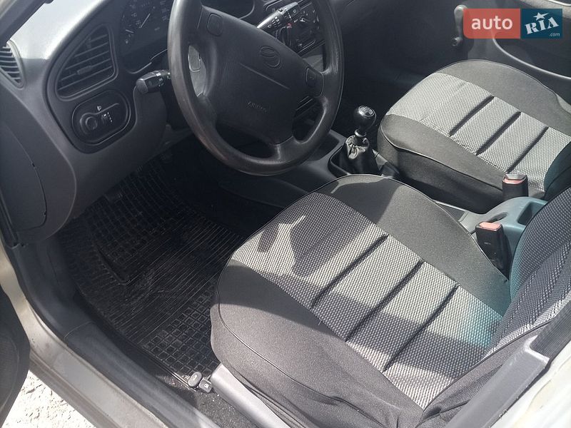 Седан Daewoo Lanos 2006 в Кам'янському