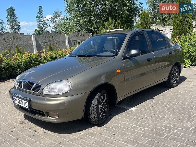 Седан Daewoo Lanos 2005 в Олевске