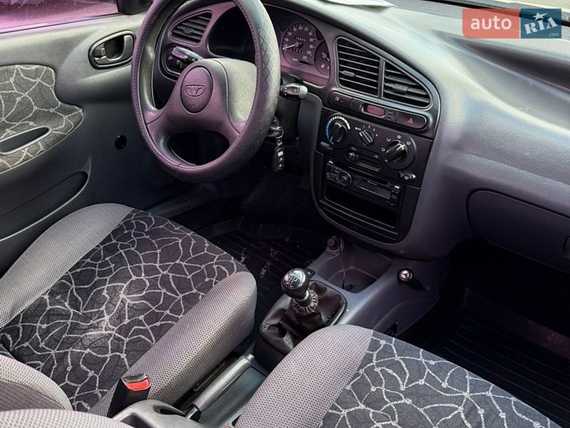 Седан Daewoo Lanos 2003 в Полтаві