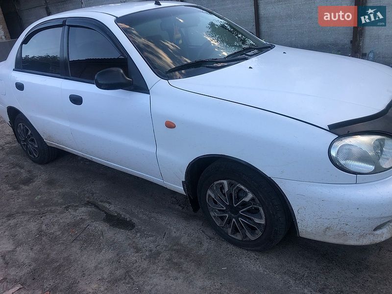 Седан Daewoo Lanos 2003 в Гайсину