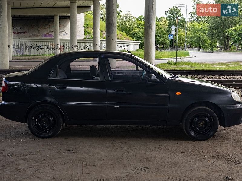 Седан Daewoo Lanos 2008 в Киеве