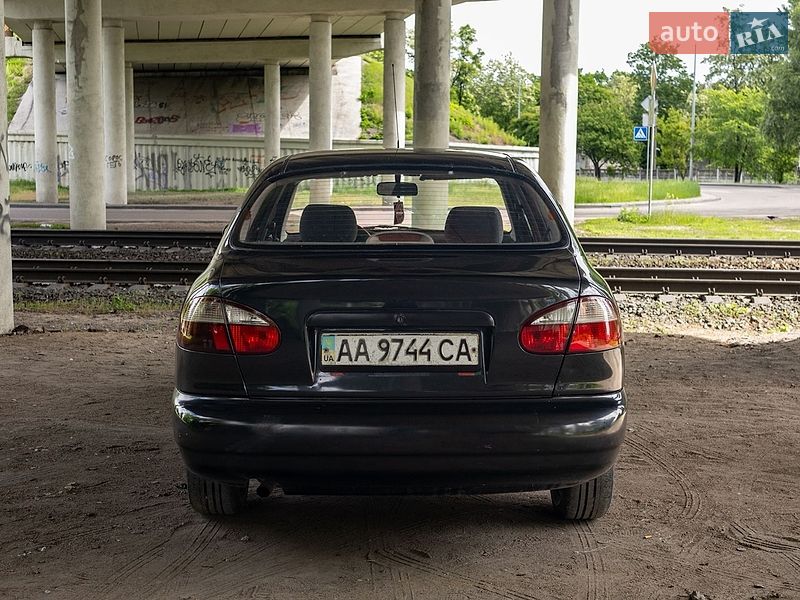 Седан Daewoo Lanos 2008 в Киеве