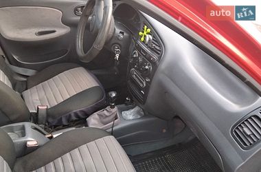 Седан Daewoo Lanos 1999 в Ужгороде