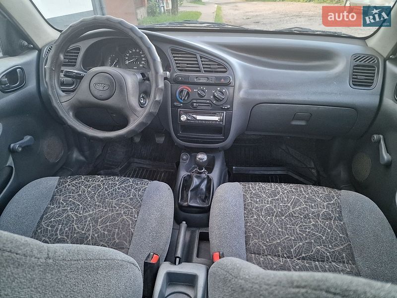 Седан Daewoo Lanos 2008 в Хороле