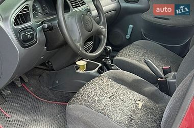 Седан Daewoo Lanos 2006 в Звягелі