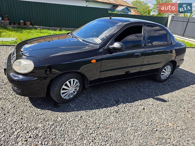 Седан Daewoo Lanos 2009 в Бершади