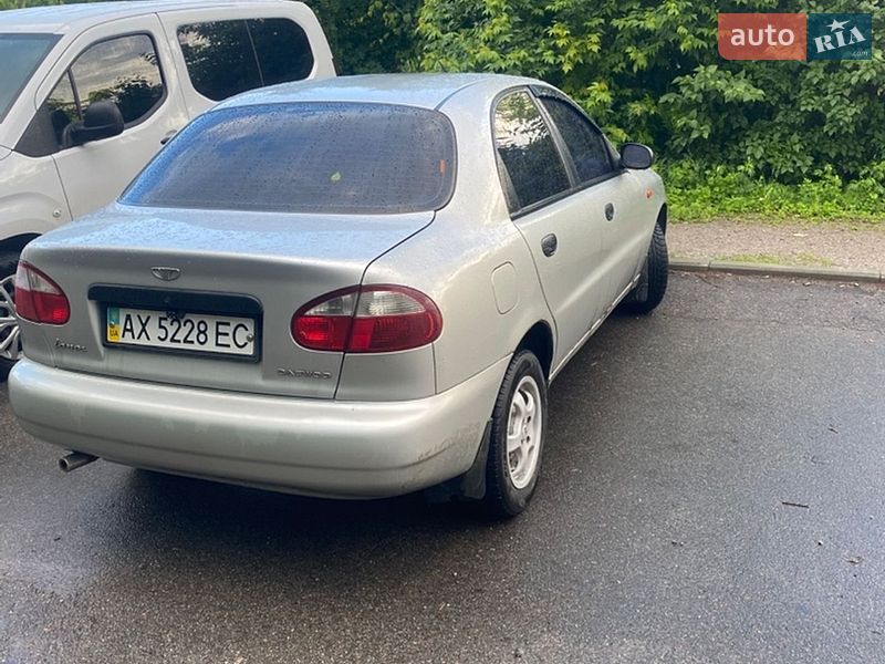 Седан Daewoo Lanos 2002 в Полтаве