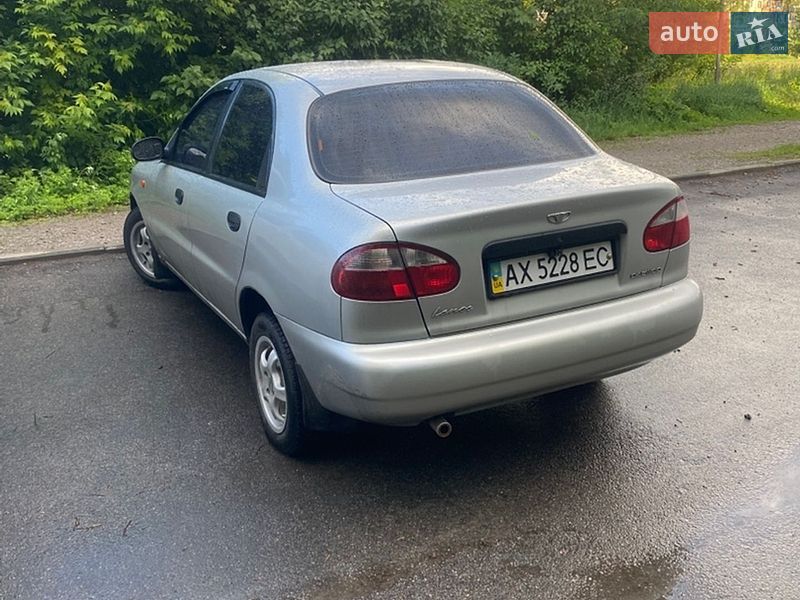 Седан Daewoo Lanos 2002 в Полтаве