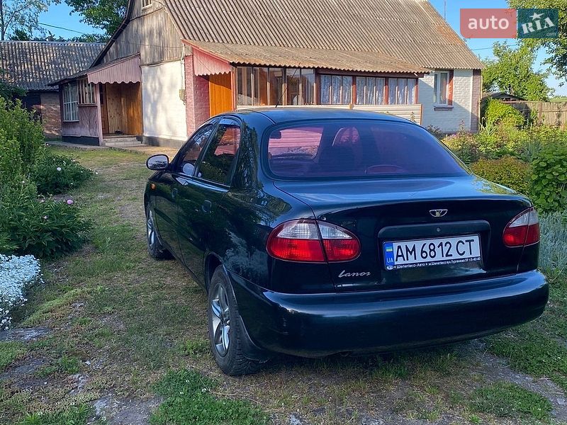 Седан Daewoo Lanos 2008 в Романове