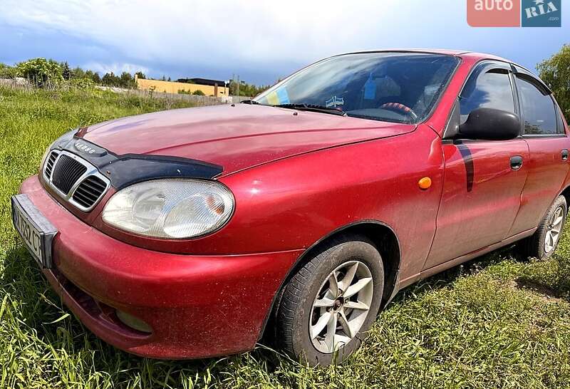 Седан Daewoo Lanos 1998 в Харькове