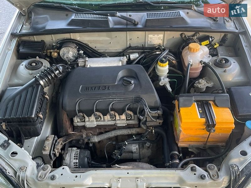 Седан Daewoo Lanos 2003 в Ахтырке