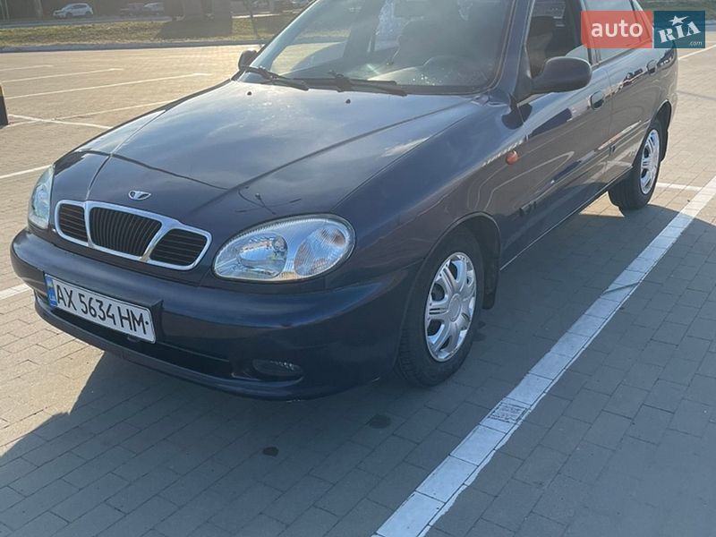 Седан Daewoo Lanos 2003 в Сумах