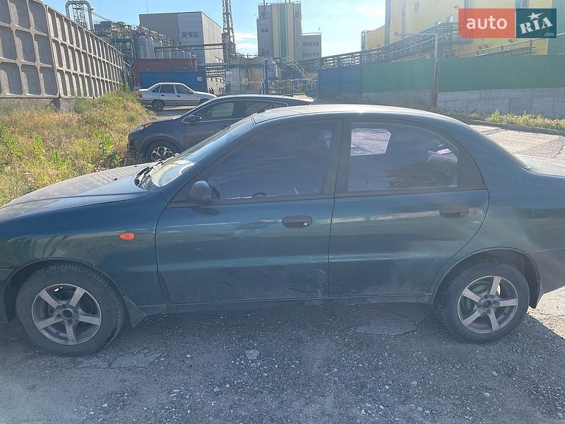 Седан Daewoo Lanos 2006 в Днепре