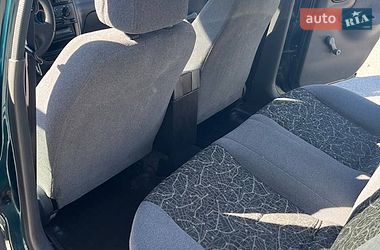 Седан Daewoo Lanos 2005 в Полонному
