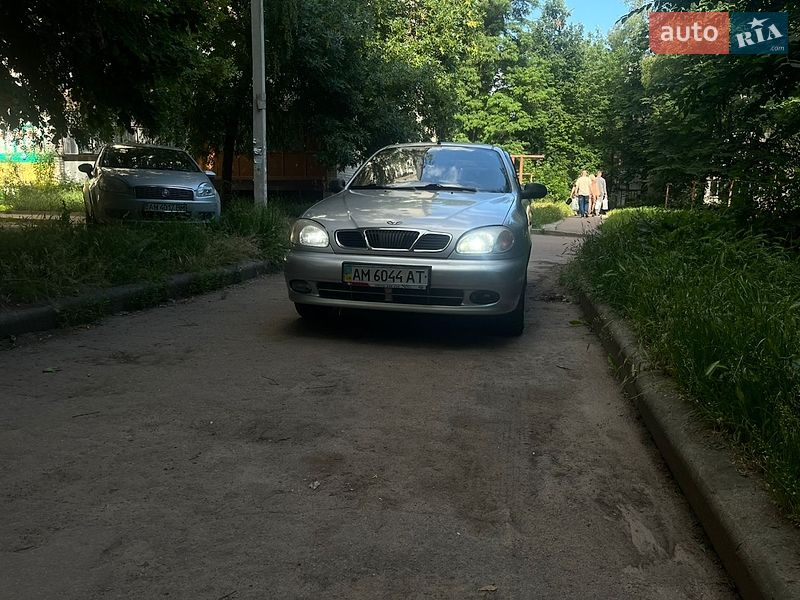 Седан Daewoo Lanos 2008 в Житомирі
