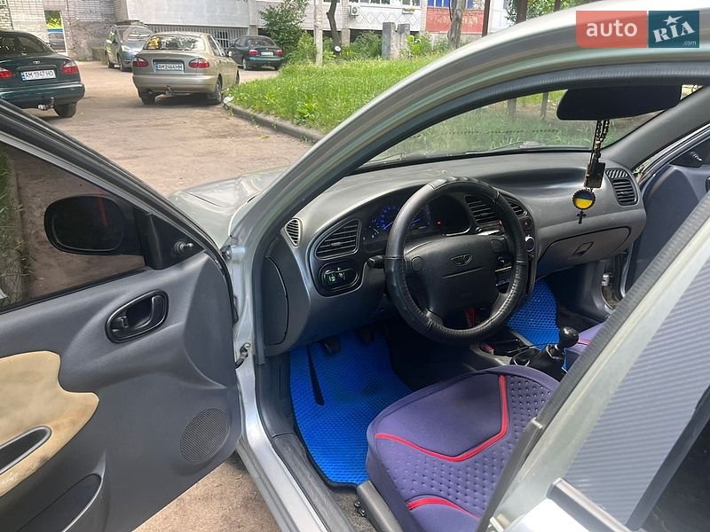 Седан Daewoo Lanos 2008 в Житомирі