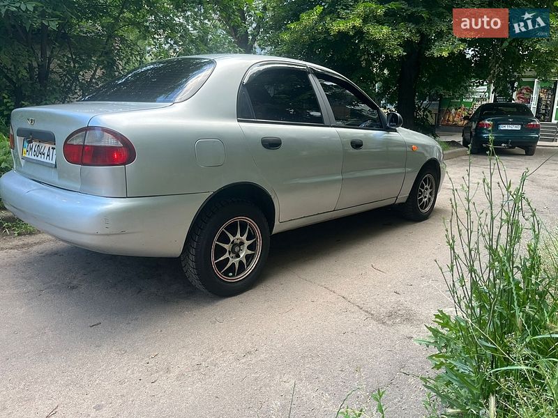 Седан Daewoo Lanos 2008 в Житомирі
