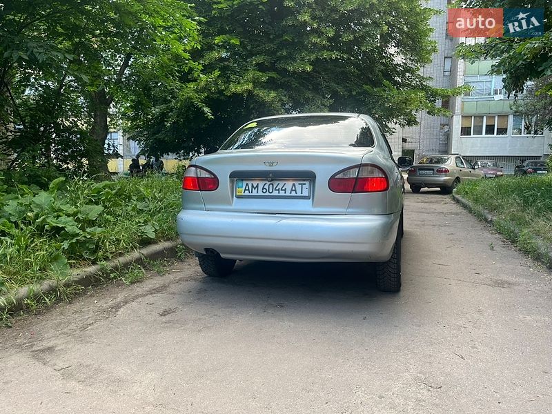 Седан Daewoo Lanos 2008 в Житомирі