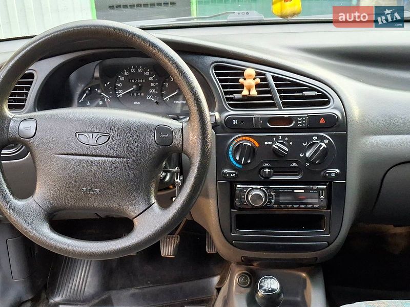 Седан Daewoo Lanos 2005 в Попельне