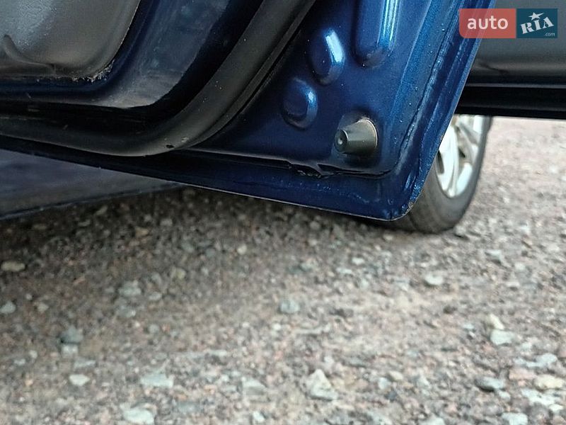 Седан Daewoo Lanos 2005 в Попельне