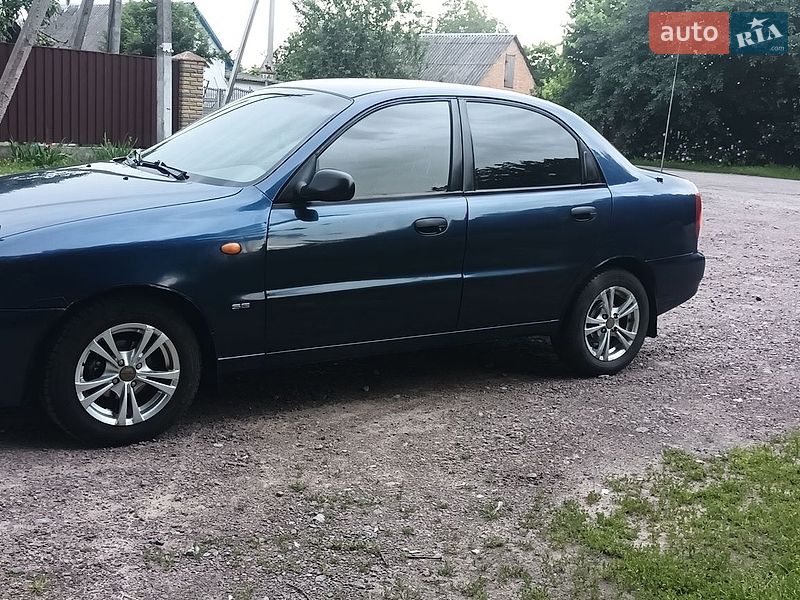 Седан Daewoo Lanos 2005 в Попельне