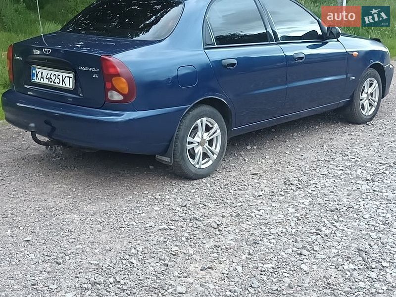 Седан Daewoo Lanos 2005 в Попельне